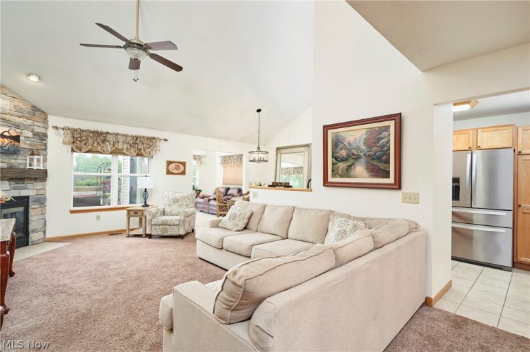 995 Bristol Drive, Akron, OH - Photo 5