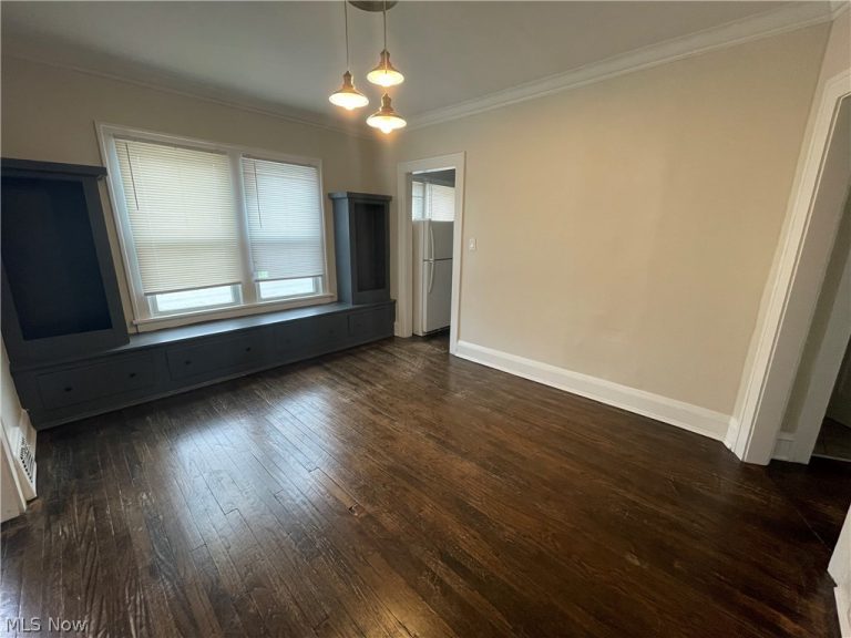 3241 Kildare Road, Cleveland Heights, OH - Photo 5