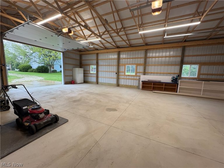 2281 Weymouth Road, Hinckley, OH - Photo 4