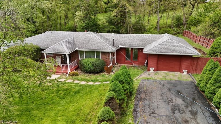 120 Bonnie Beth Drive, Wellsburg, WV, 26070