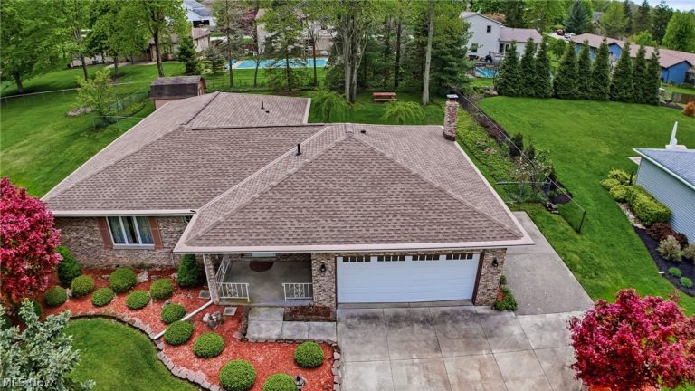 9841 Applewood Drive, North Royalton, OH - Photo 3