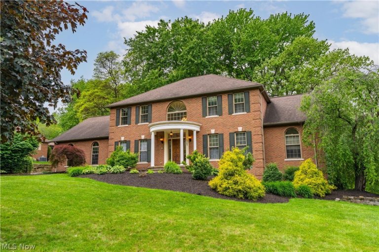 5205 Foxchase Avenue, Canton, OH - Photo 2