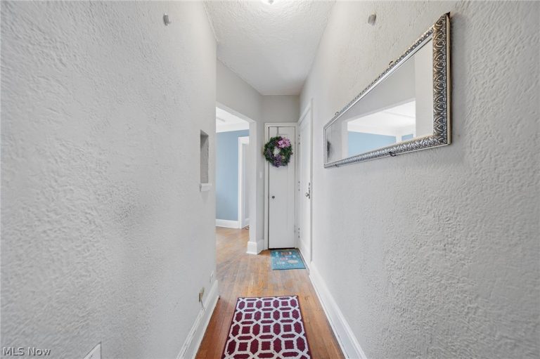 11430 Cedar Glen #B5, Cleveland, OH - Photo 8