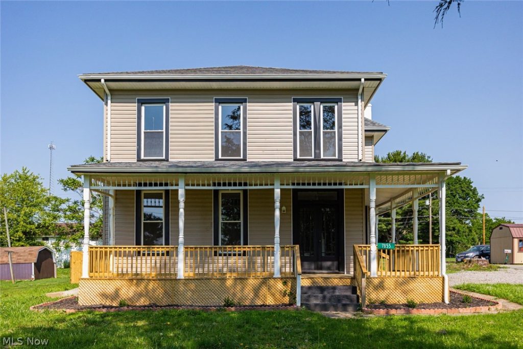 7855 East Street, Adamsville, OH