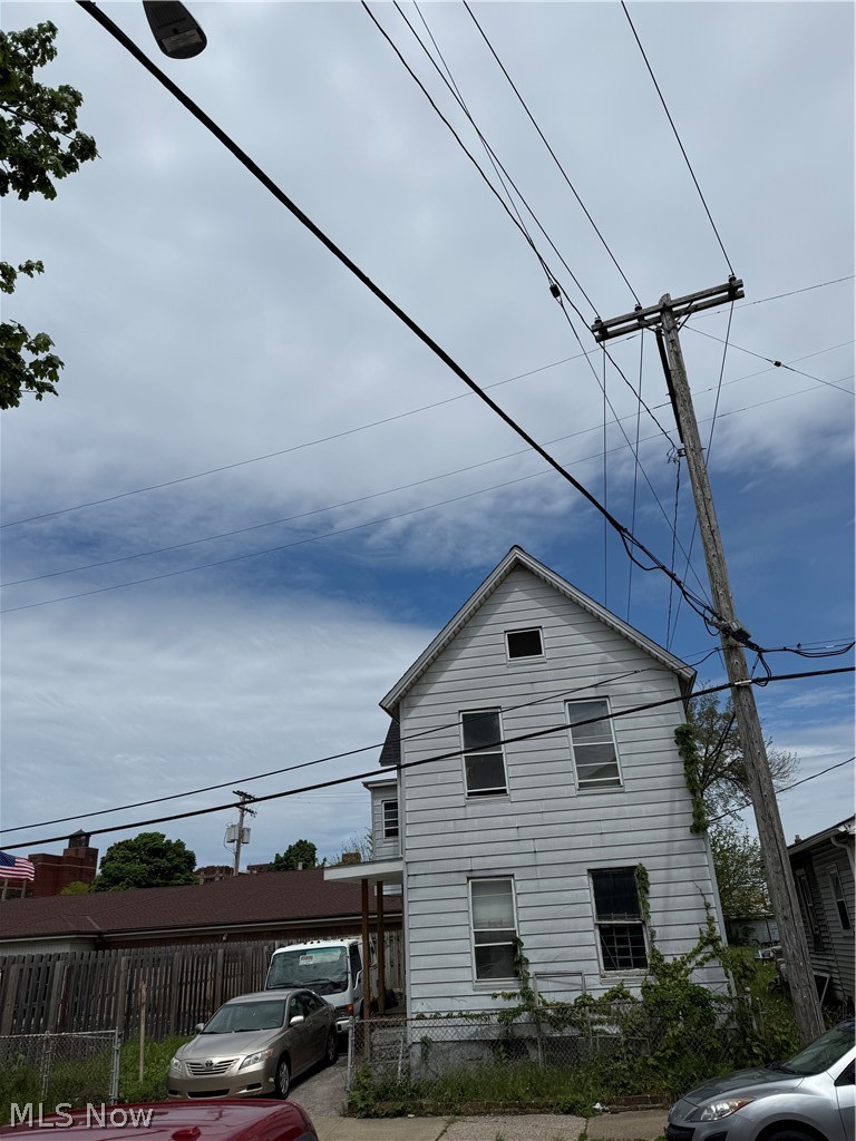 1517 33rd Street, Cleveland, OH - Photo 2