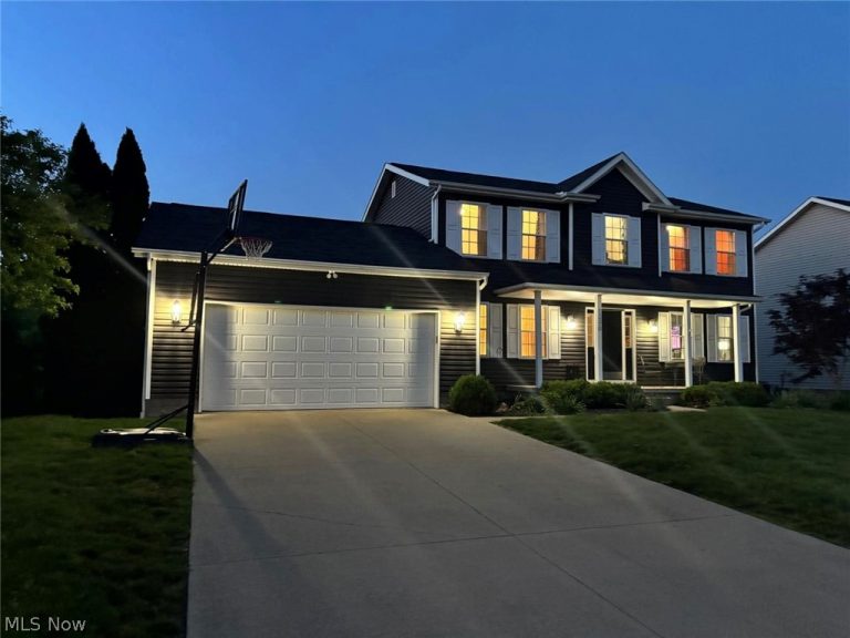 11270 Grand Valley Drive, Uniontown, OH - Photo 3