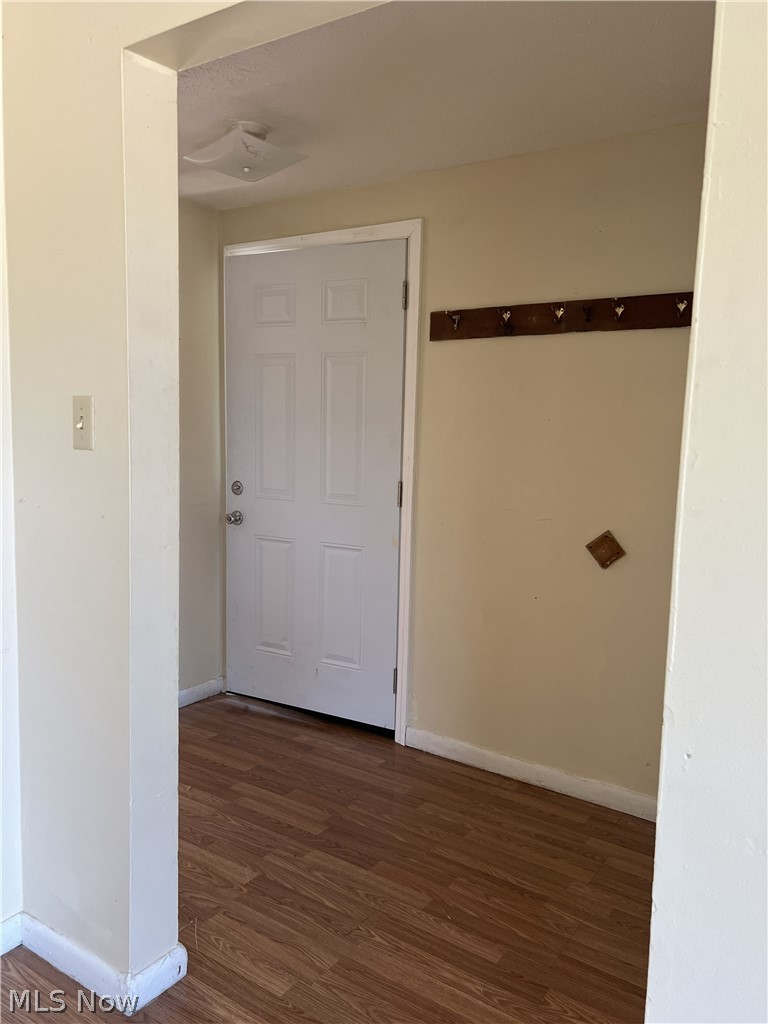 112 Scammel Street, Marietta, OH - Photo 2
