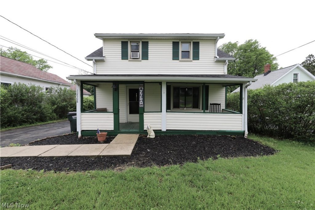12908 Shadyway Road, Garfield Heights, OH