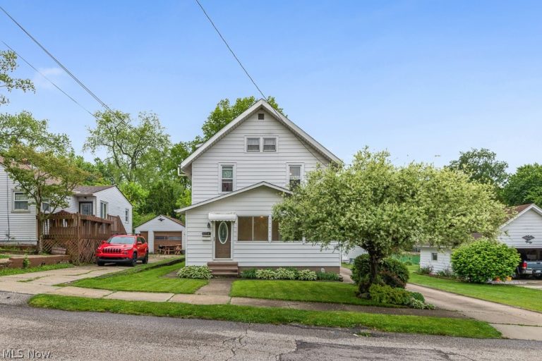 154 Yonker Street, Barberton, OH - Photo 3