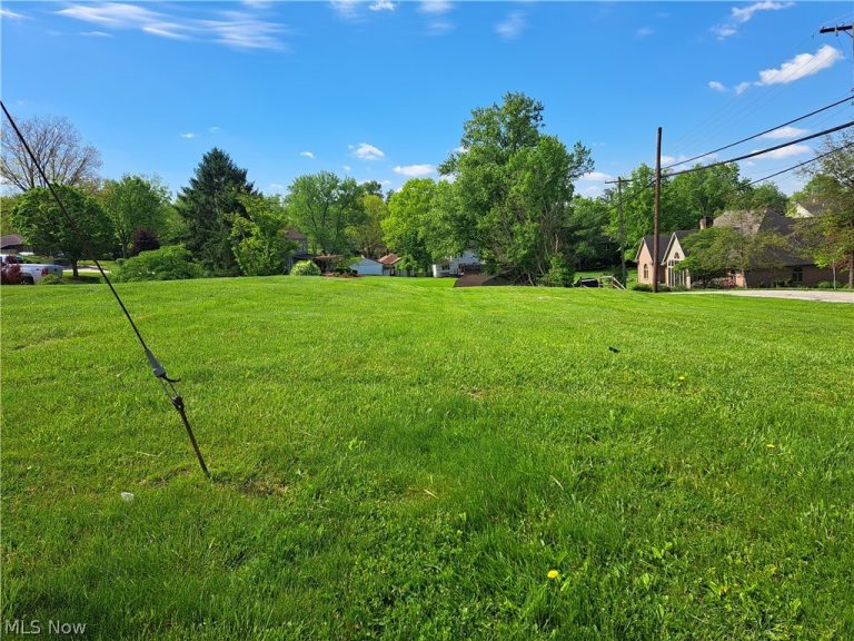 1724 Brenton Road, Cambridge, OH - Photo 5