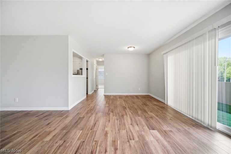 2039 Wooster Road #21, Rocky River, OH - Photo 6