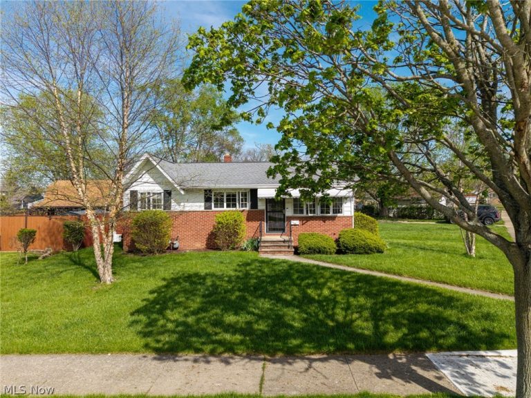 6115 Morrow Drive, Brook Park, OH, 44142