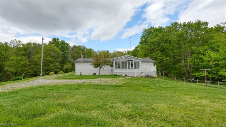 7312 Bowie Road, Cambridge, OH, 43725