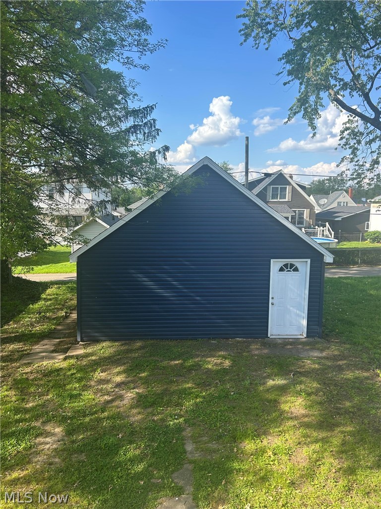 519 Taylor Street, Zanesville, OH - Photo 3