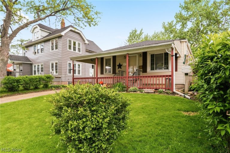 457 9th Street, Elyria, OH - Photo 2