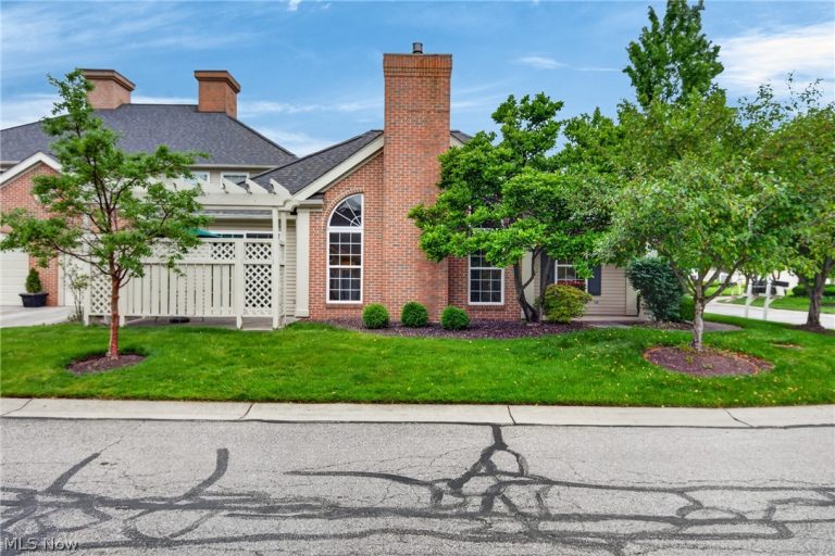 3179 Orchard Way, Westlake, OH, 44145