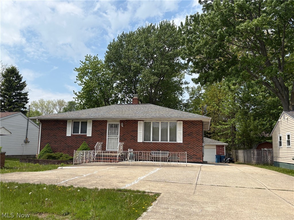 3000 Lost Nation Road, Willoughby, OH