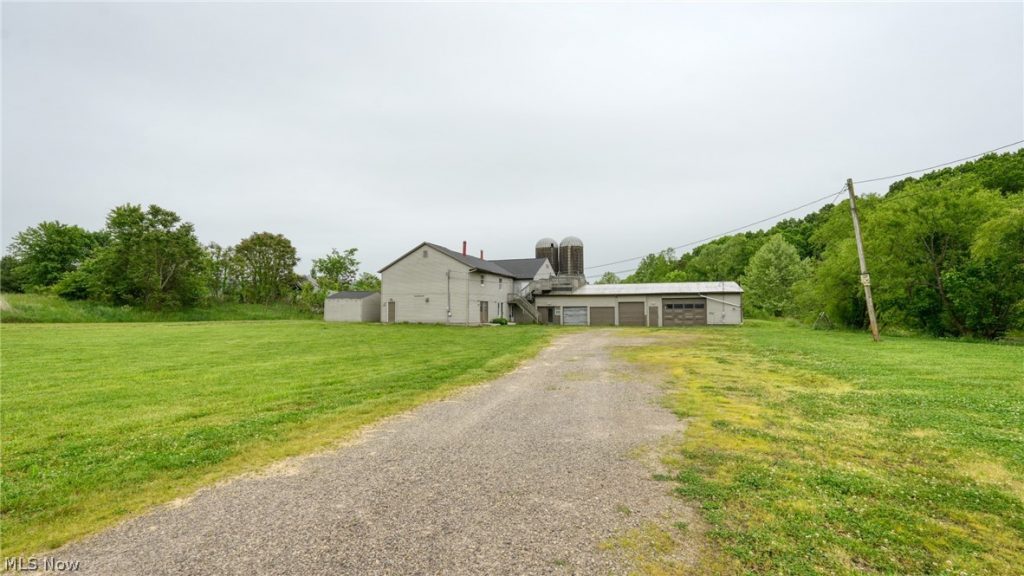 280 Virginia Ridge Road, Philo, OH
