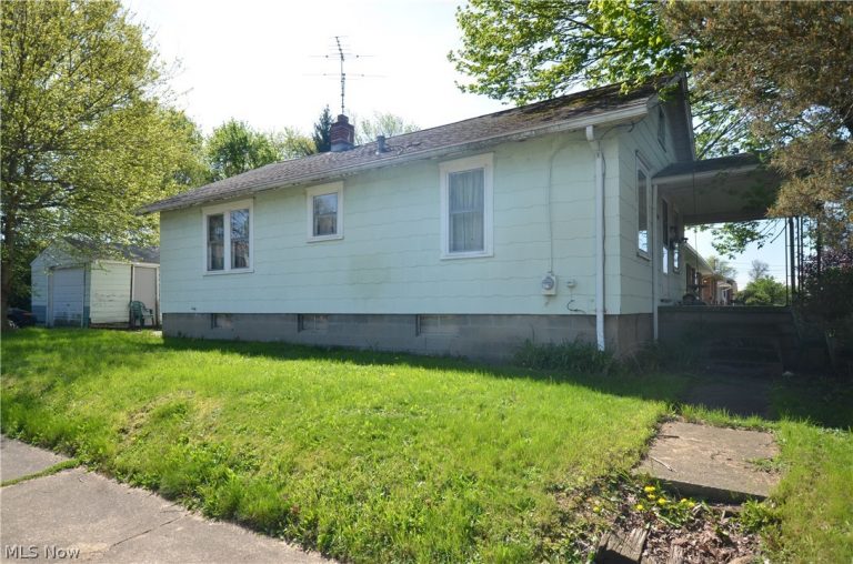 581 Baldwin Road, Akron, OH - Photo 4