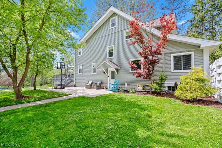 2136 Sprague Road, Broadview Heights, OH - Photo 4