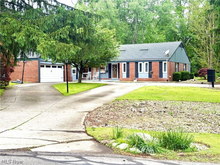568 Northlawn Drive, Youngstown, OH, 44505