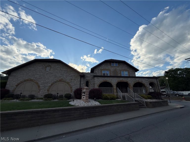 3721 Main Street, Weirton, WV, 26062