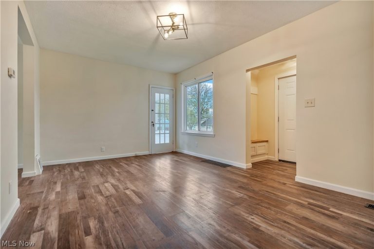 1419 22nd Street, Canton, OH - Photo 6