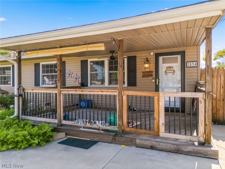 2534 Bollinger Avenue, Canton, OH - Photo 4