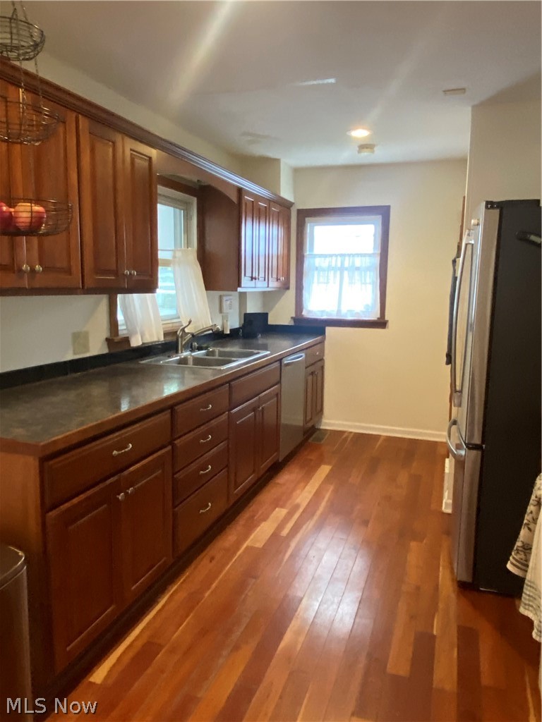 355 Dresden Avenue, Akron, OH - Photo 5