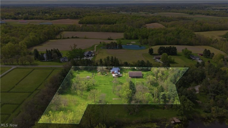 9509 Shaw Road, Spencer, OH - Photo 2