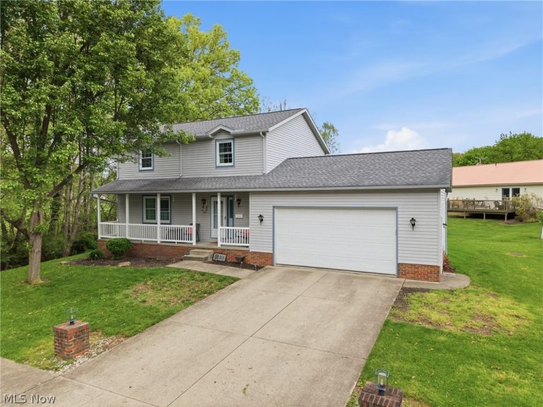 313 Glenview Avenue, Dover, OH - Photo 3