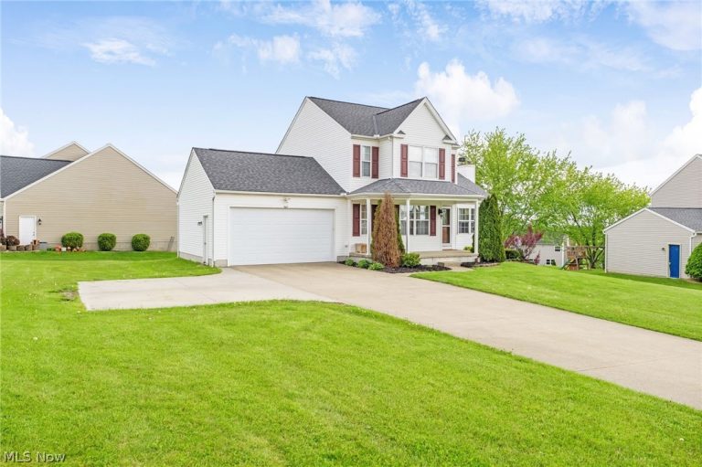 846 Longbrook Drive, Wadsworth, OH - Photo 2