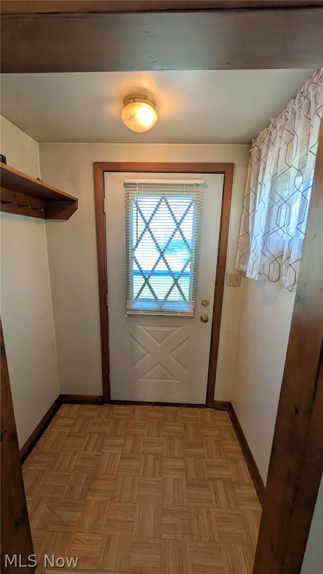338 High/Alley, Freeport, OH - Photo 2