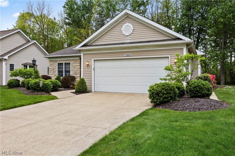 33888 Maple Ridge Boulevard, Avon, OH - Photo 3