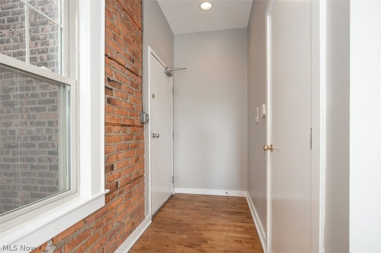1401 75th Street #G, Cleveland, OH - Photo 3