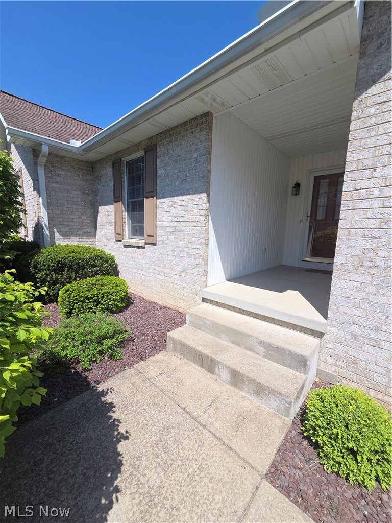 193 Mathews Road, Boardman, OH - Photo 4