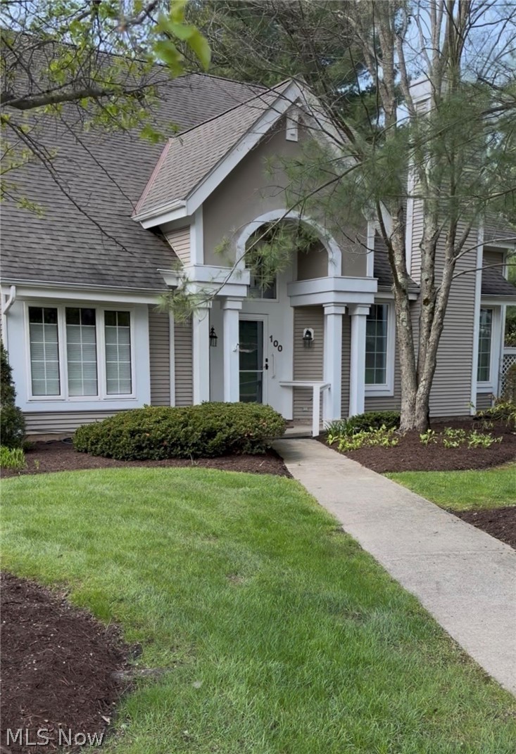 100 Clubside Court, Chardon, OH, 44024