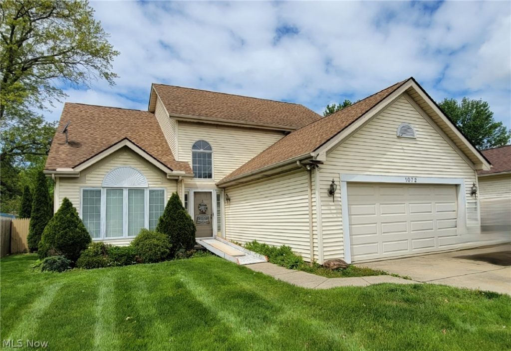 1072 Valley Creek Drive, Eastlake, OH