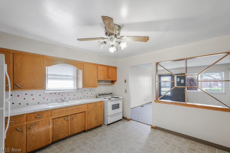 117-119 Filmore Avenue, Cuyahoga Falls, OH - Photo 8