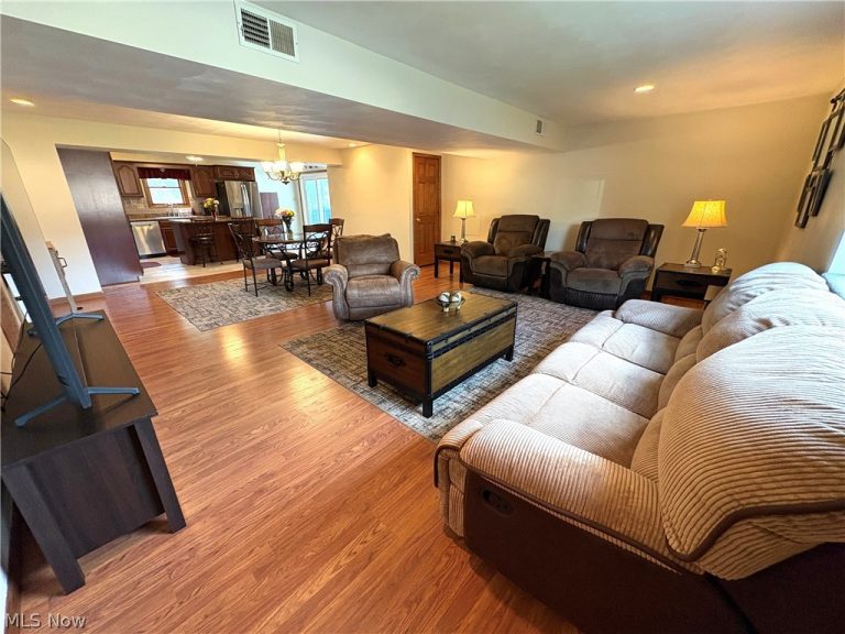 312-316 Henrietta Street, Weirton, WV - Photo 4