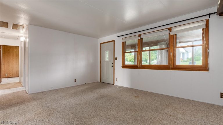 431 Swigart Street, New Lexington, OH - Photo 6