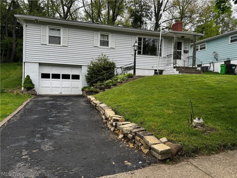 739 Western Drive, Wooster, OH - Photo 3