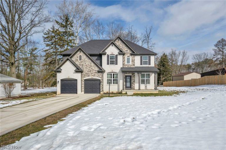 19736 Westwood Drive, Strongsville, OH, 44149