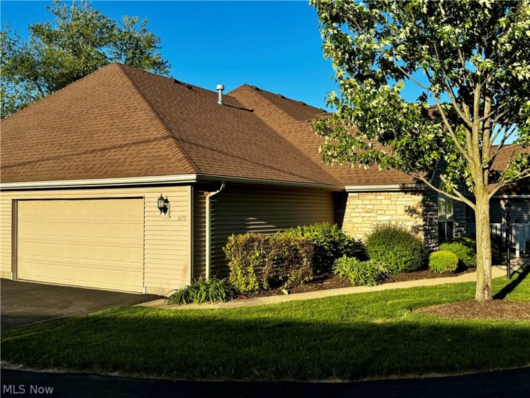 2570 Barnstone Avenue, Canton, OH - Photo 4