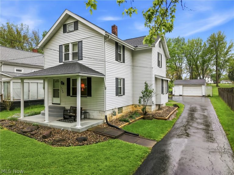 4862 Grand Boulevard, Newton Falls, OH - Photo 2