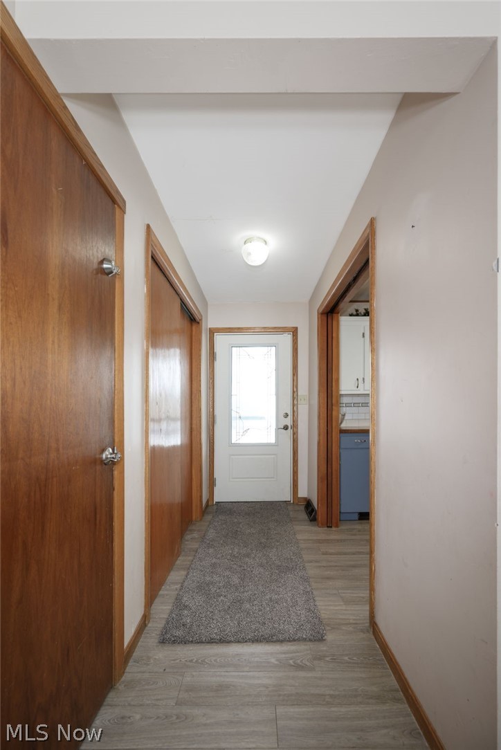 3366 Hommon Road, Ravenna, OH - Photo 5