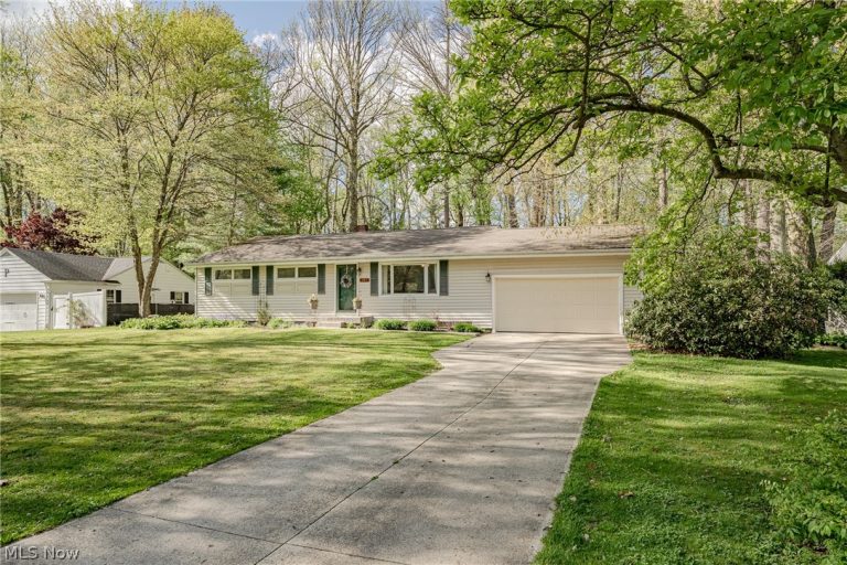 193 Timberlane Drive, Northfield, OH - Photo 2