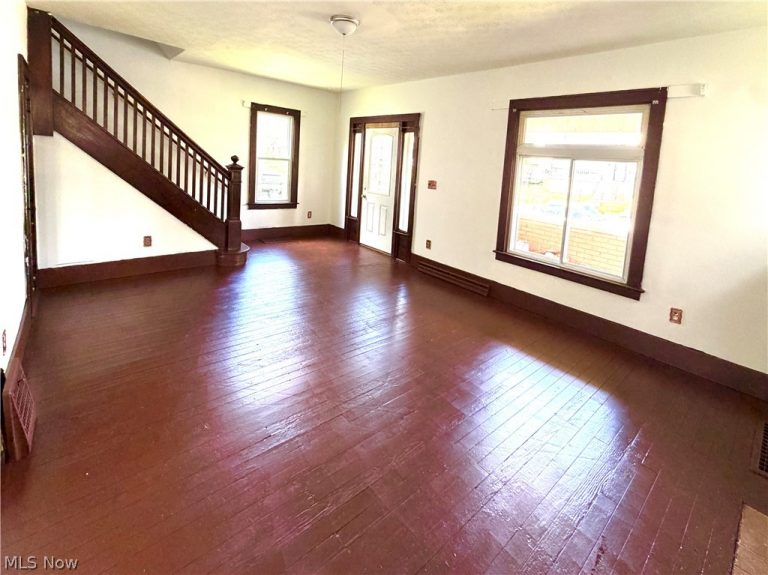 1322 Wellesley Avenue, Steubenville, OH - Photo 3