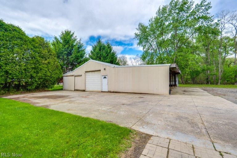 15005 Water Street, North Lawrence, OH - Photo 2