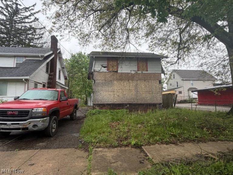 549 Bacon Avenue, Akron, OH, 44320